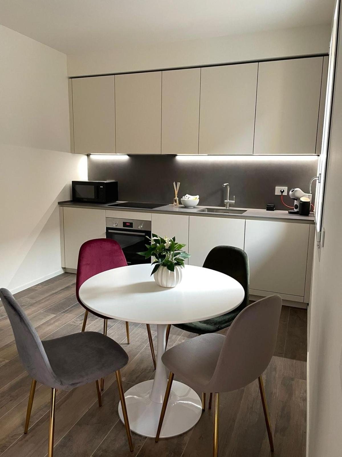 Dr54 Apartments Rho Kültér fotó
